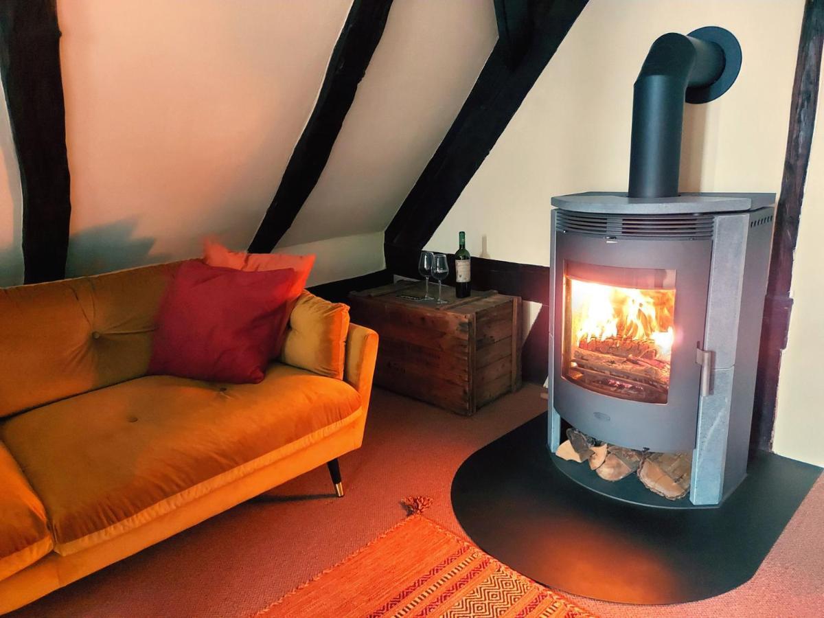 Historische Ferienwohnung Mit Kamin In Лих Экстерьер фото
